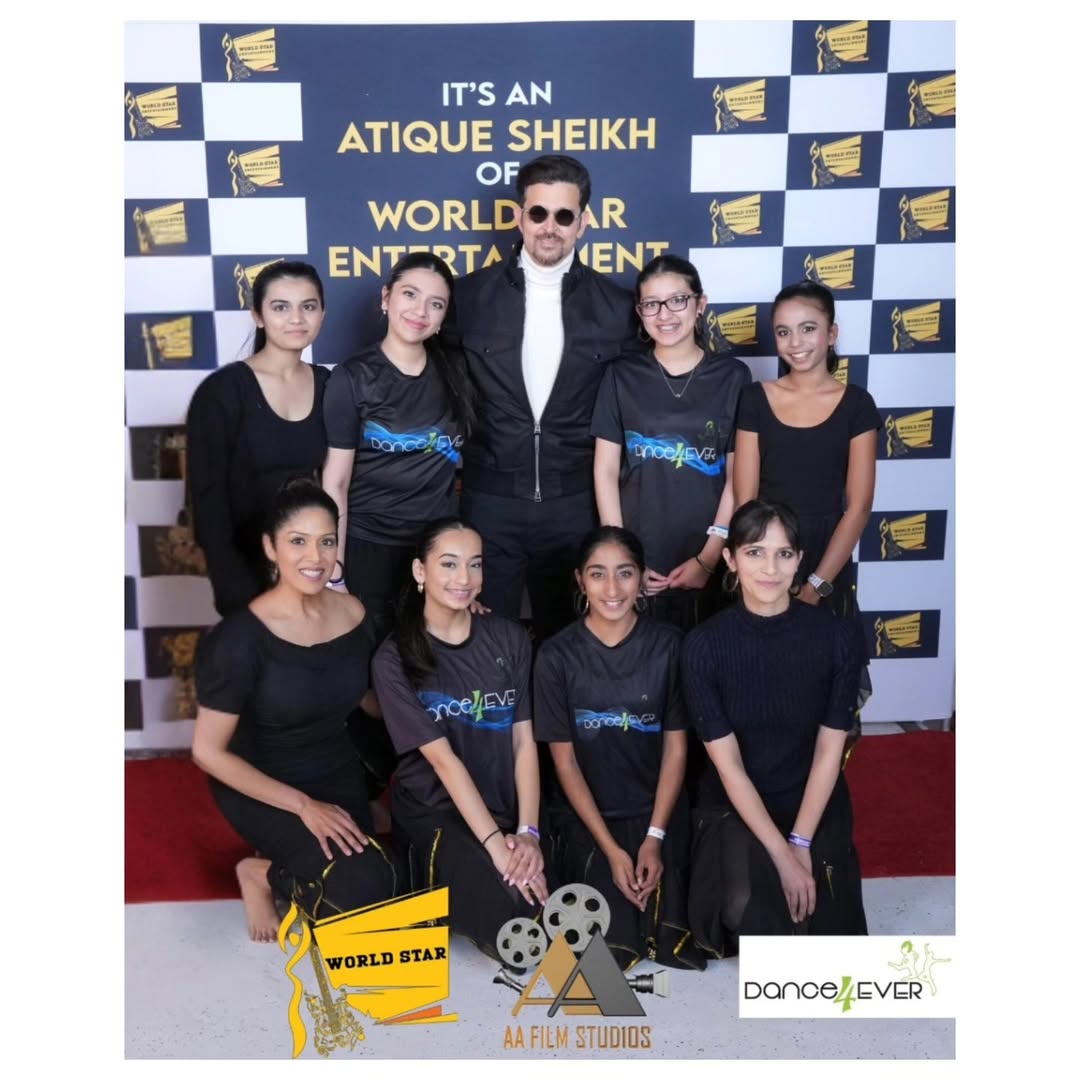 The Dance4Ever team with Hrithik Roshan at a World Star Entertainment event